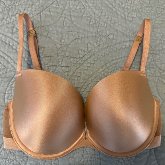 Le Mystere Convertible Bra 32DD - Picture 1 of 5